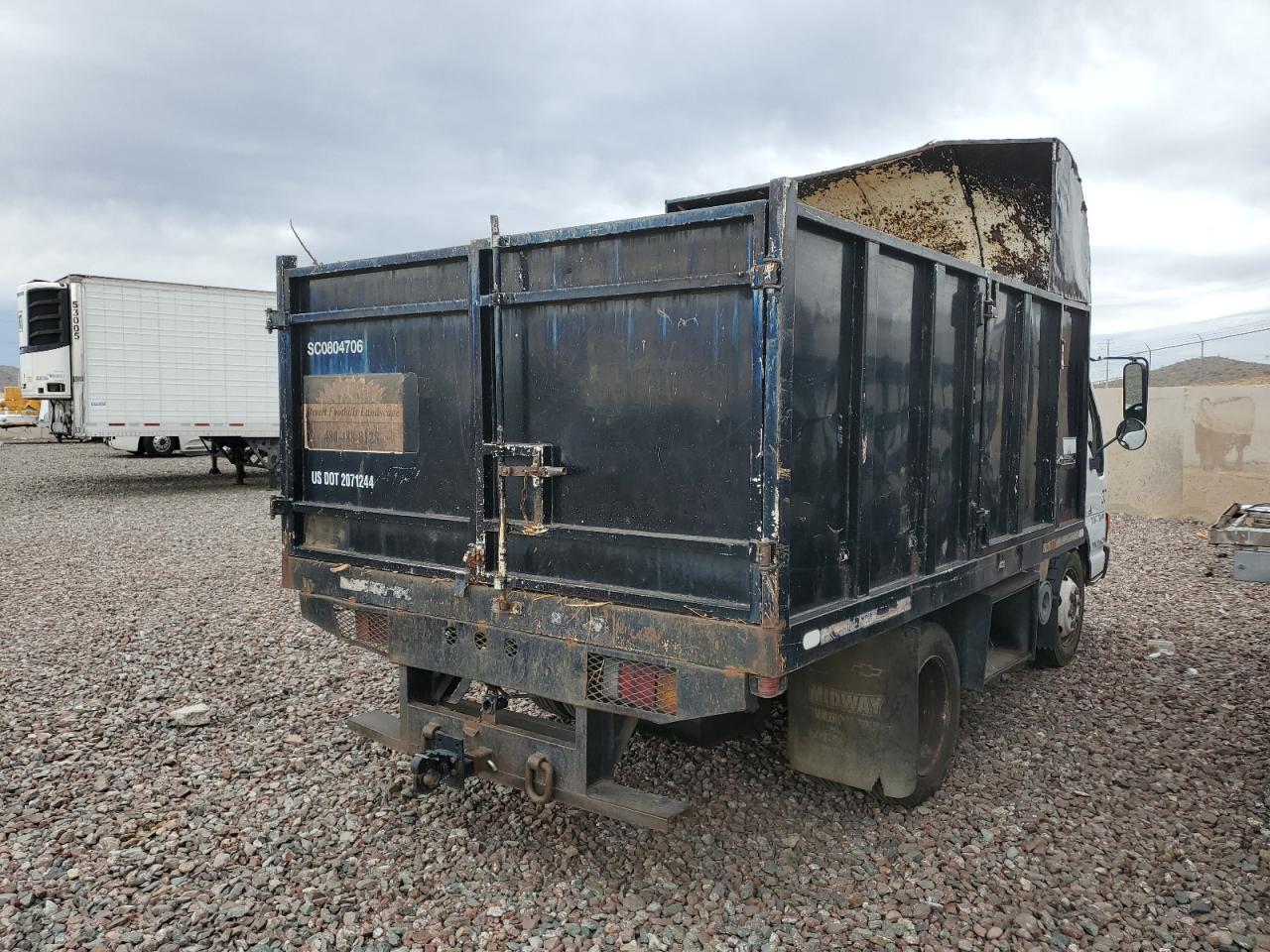 2004 Isuzu NPR
