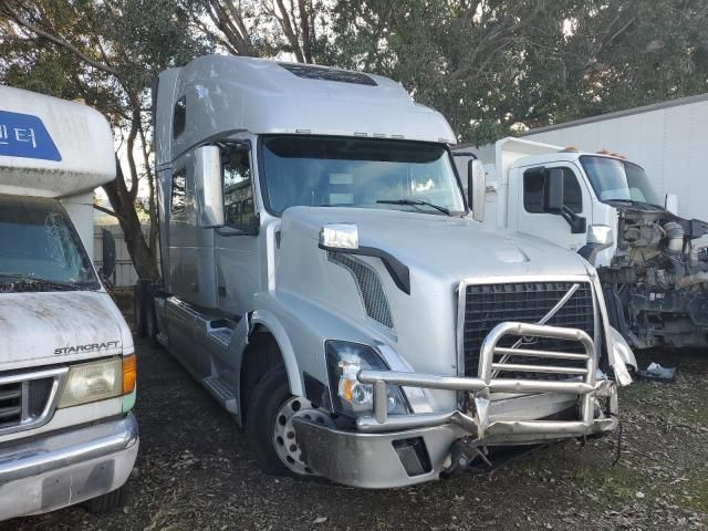 2012 Volvo VN VNL