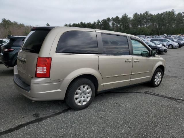 2009 Chrysler Town & Country LX