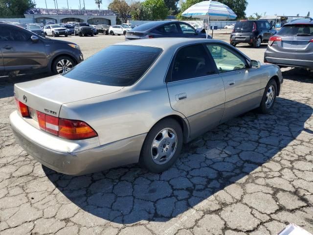 1999 Lexus ES 300