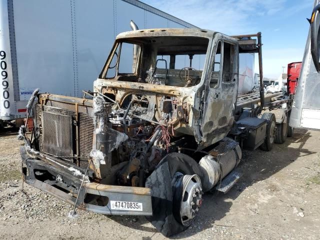 2005 International 7600 ROLL-OFF Container Truck