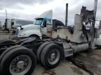 2000 Peterbilt 379 Semi Truck