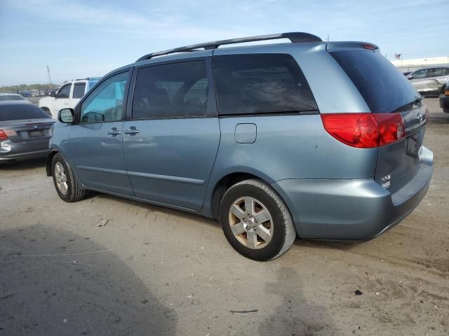 2007 Toyota Sienna CE