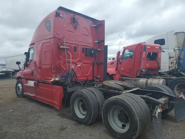 2015 Freightliner Cascadia 125