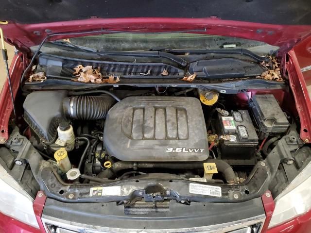 2014 Chrysler Town & Country Touring