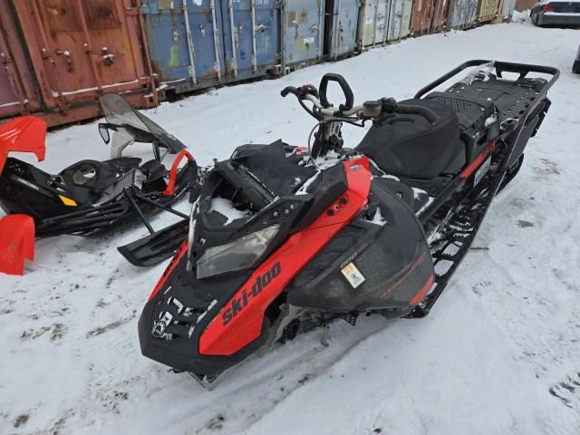 2021 Skidoo 2021 Skidoo Expedition