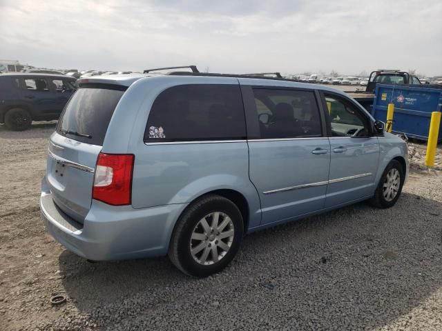 2013 Chrysler Town & Country Touring