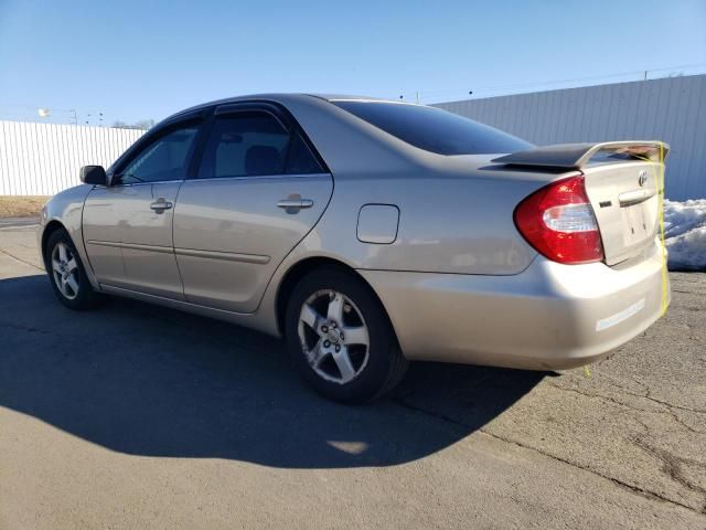 2004 Toyota Camry LE