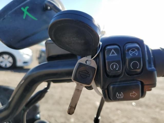 2023 Harley-Davidson Fxlrs