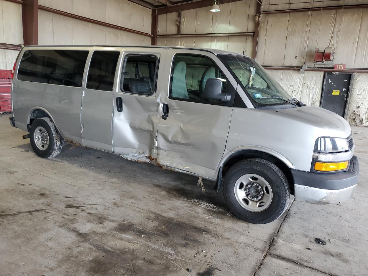 2012 Chevrolet Express G3500 ls