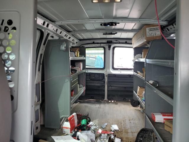 2015 Chevrolet Express G2500