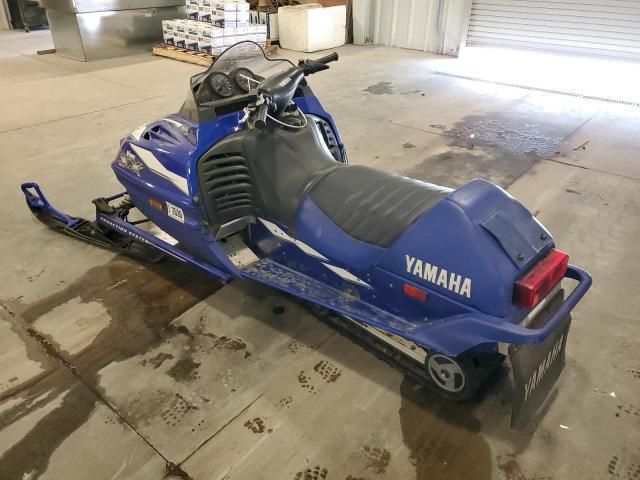 1999 Yamaha Snowmobile