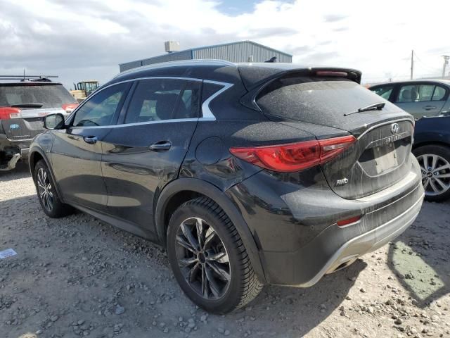 2017 Infiniti QX30 Base