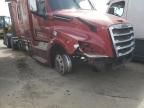 2018 Freightliner Cascadia Semi Truck