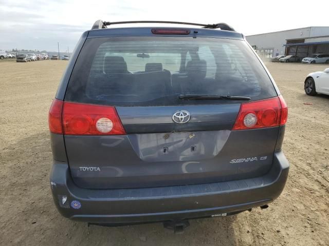 2007 Toyota Sienna CE