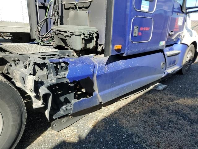 2022 Kenworth T680 Semi Truck