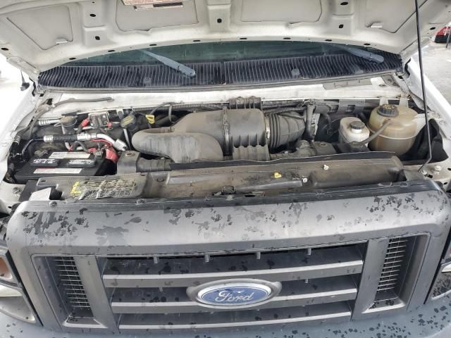 2010 Ford Econoline E250 Van