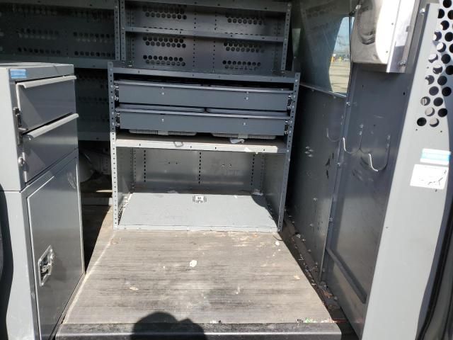 2013 Chevrolet Express G2500