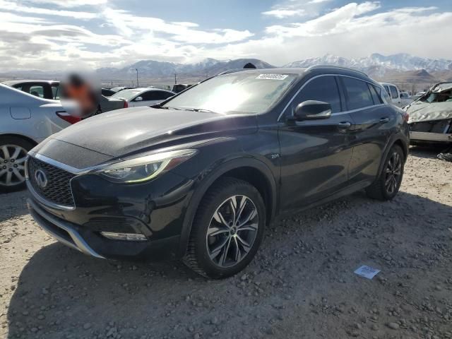 2017 Infiniti QX30 Base