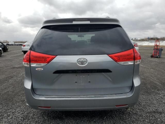 2012 Toyota Sienna