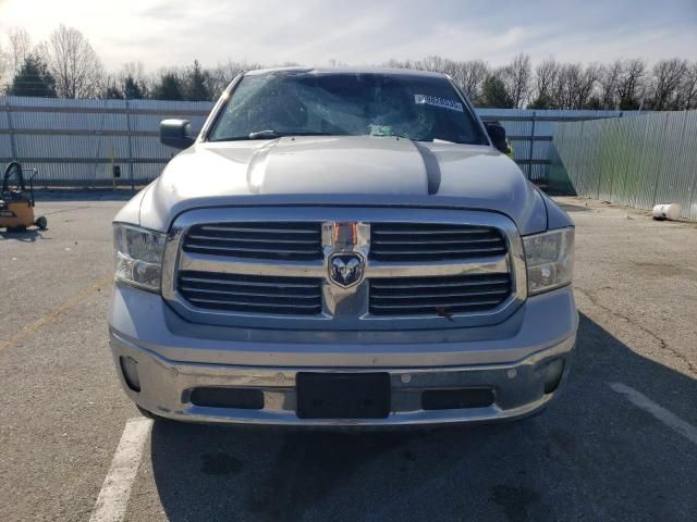 2015 Dodge RAM 1500 SLT