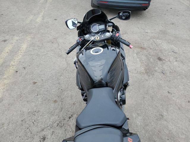 2016 Suzuki GSX-R750