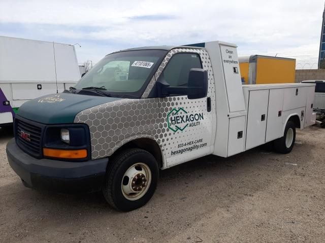 2010 GMC Savana Cutaway G4500