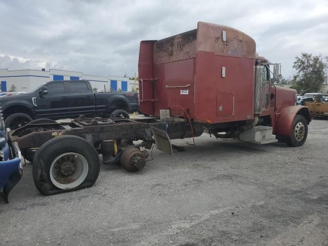 1996 Peterbilt 379