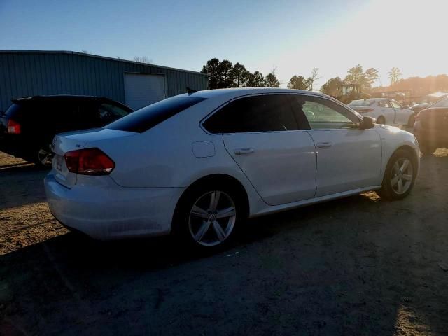 2015 Volkswagen Passat S