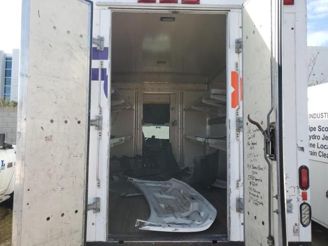 2015 GMC Savana Delivery van