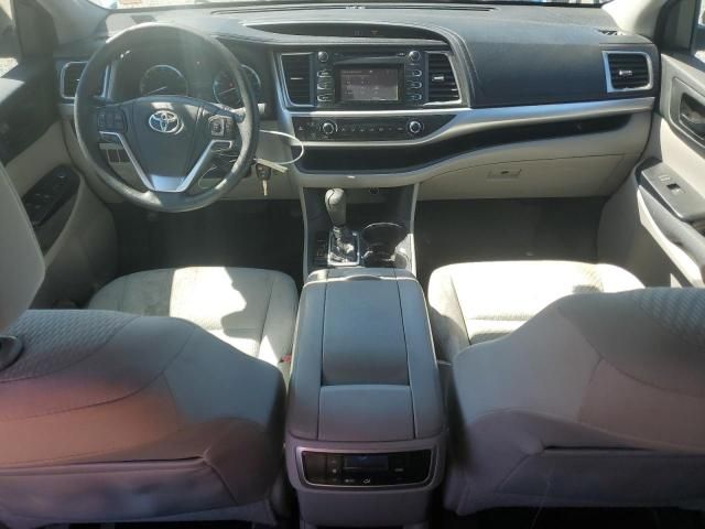 2014 Toyota Highlander LE