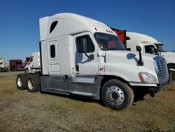 Salvage trucks for sale at Sacramento, CA auction: 2018 Freightliner Cascadia 125 Semi Truck
