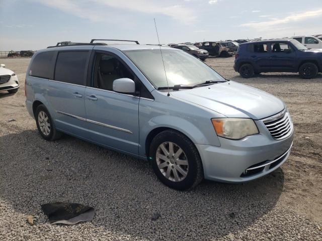 2013 Chrysler Town & Country Touring