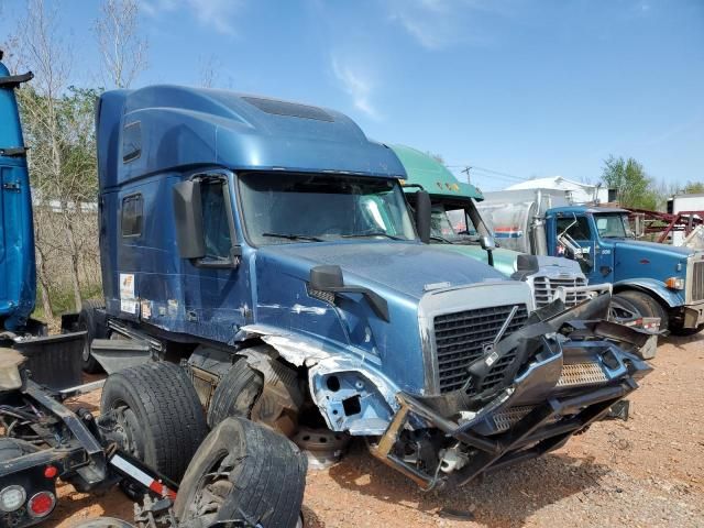 2018 Volvo VNL Semi Truck
