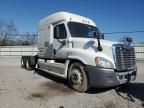 2012 Freightliner Cascadia Semi Truck
