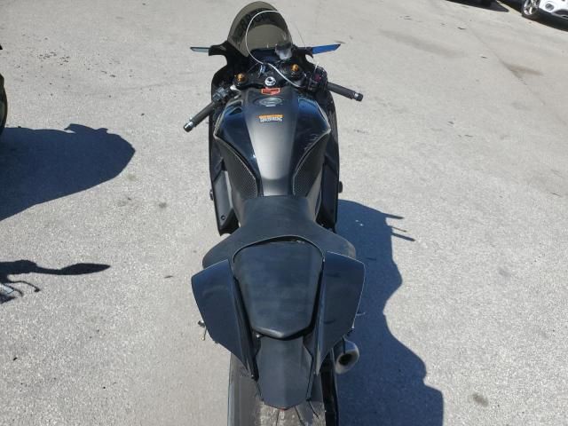 2024 Yamaha YZFR7