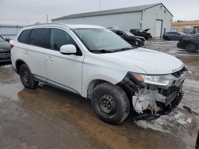 2018 Mitsubishi Outlander ES