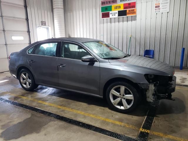 2012 Volkswagen Passat SE