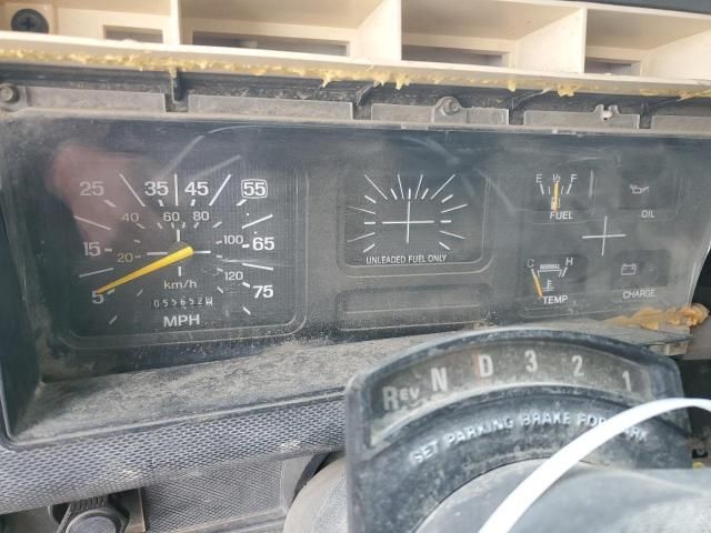 1997 Ford F700 Dump Truck