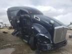2017 Kenworth T680 Semi Truck
