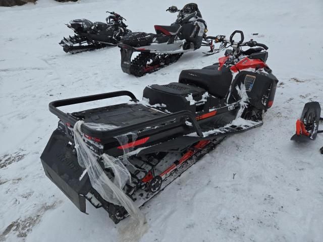 2021 Skidoo 2021 Skidoo Expedition