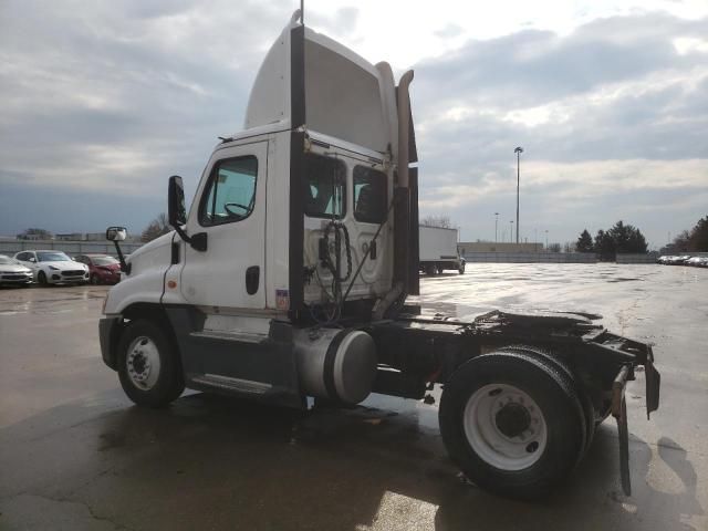 2016 Freightliner Cascadia 125