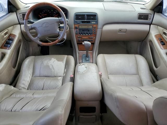 2001 Lexus ES 300