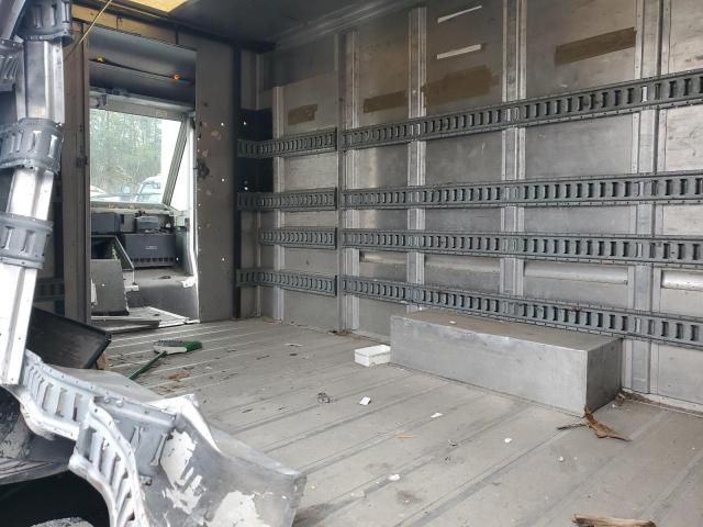 2007 Freightliner Chassis M Line WALK-IN Van