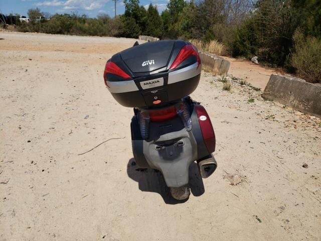 2010 Honda NT700 V