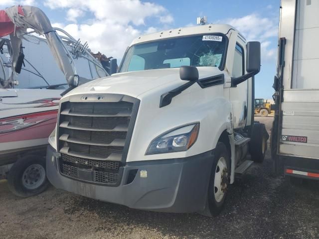 2021 Freightliner Cascadia 126 Semi Truck