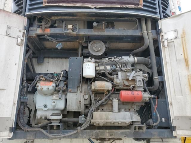 2002 Utility Refrigerated Van Trailer