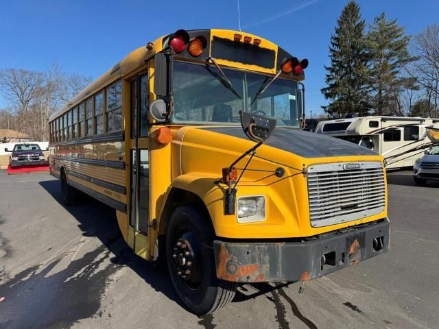 2002 Freightliner Chassis FS65