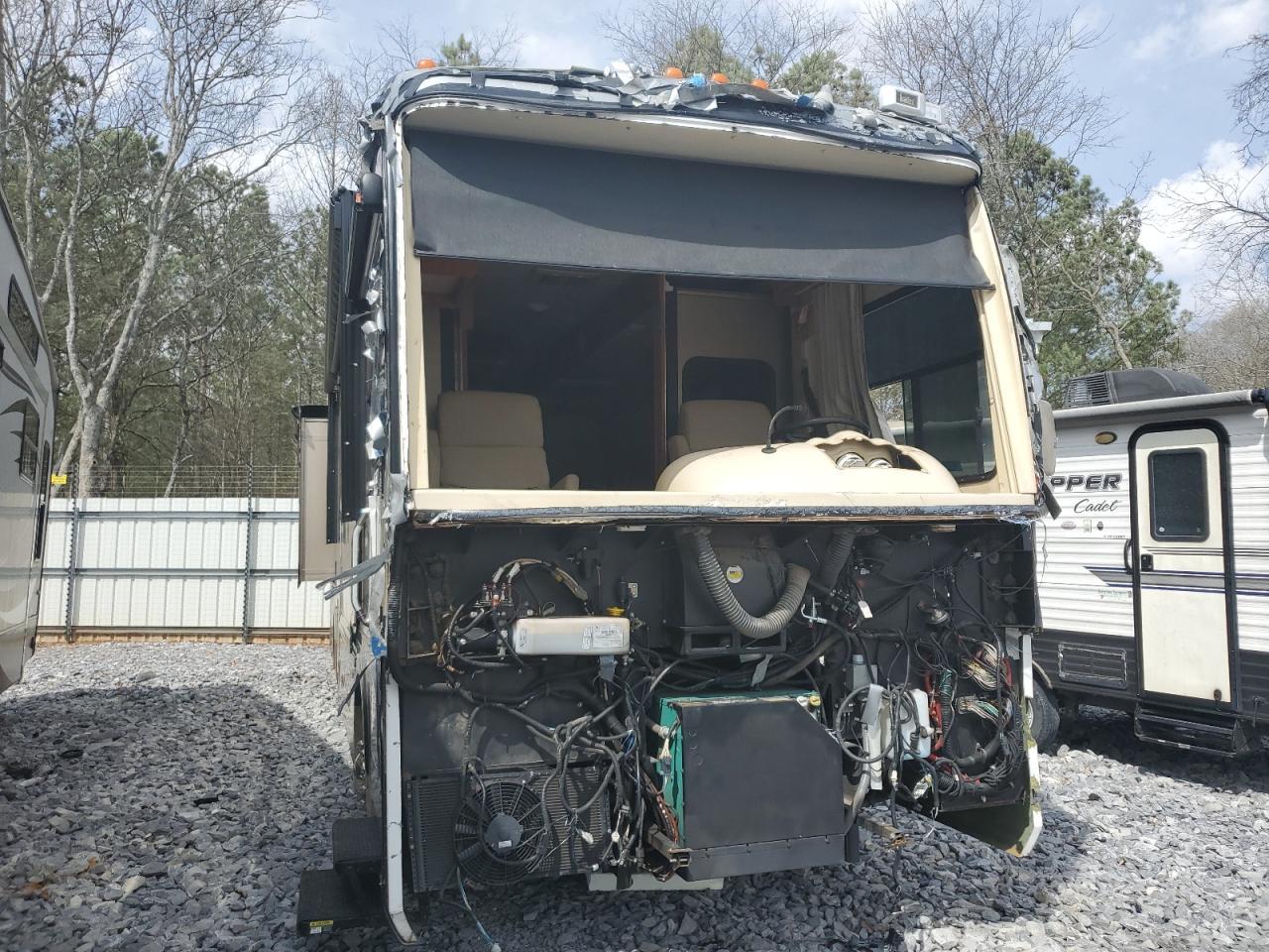 2008 Damon RV M-3786 Freightlin