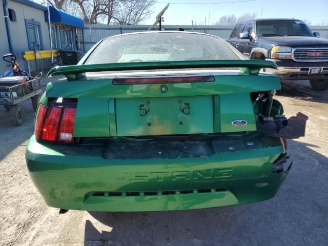 2001 Ford Mustang